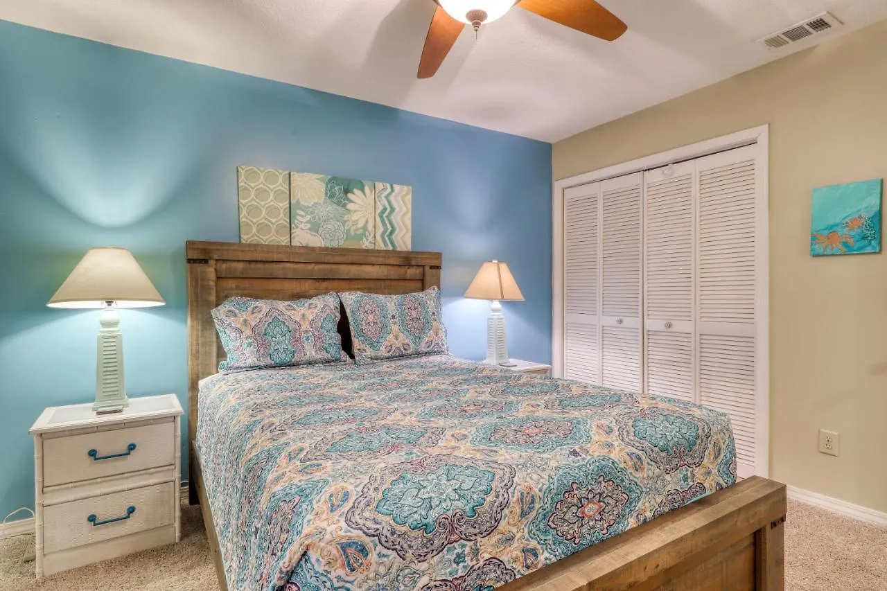 Gulf Highland: 149 Robin Ln Villa Panama City Beach Semesterbostad